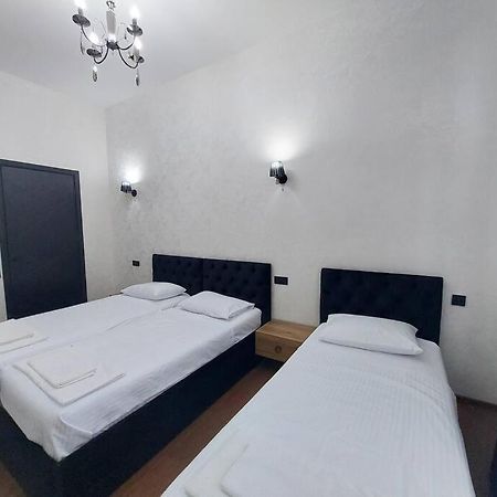 Soma Apartman Kutaiszi Kültér fotó