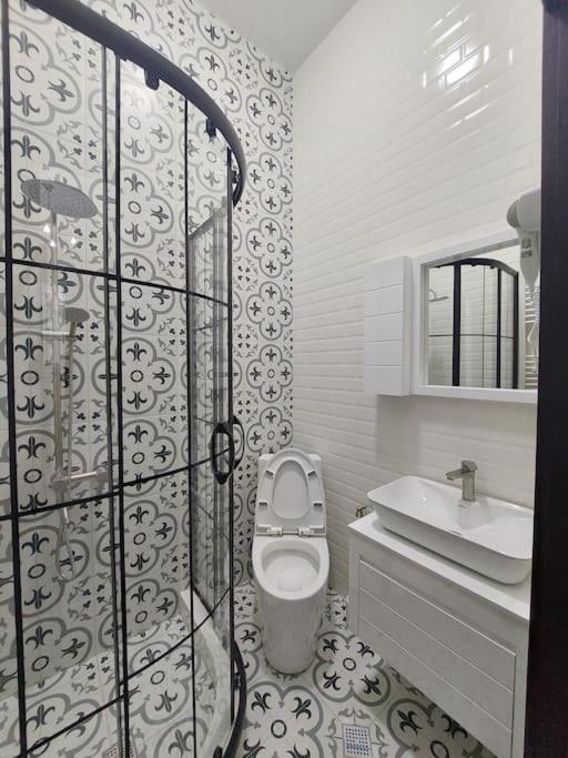 Soma Apartman Kutaiszi Kültér fotó