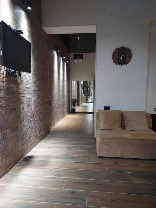 Soma Apartman Kutaiszi Kültér fotó